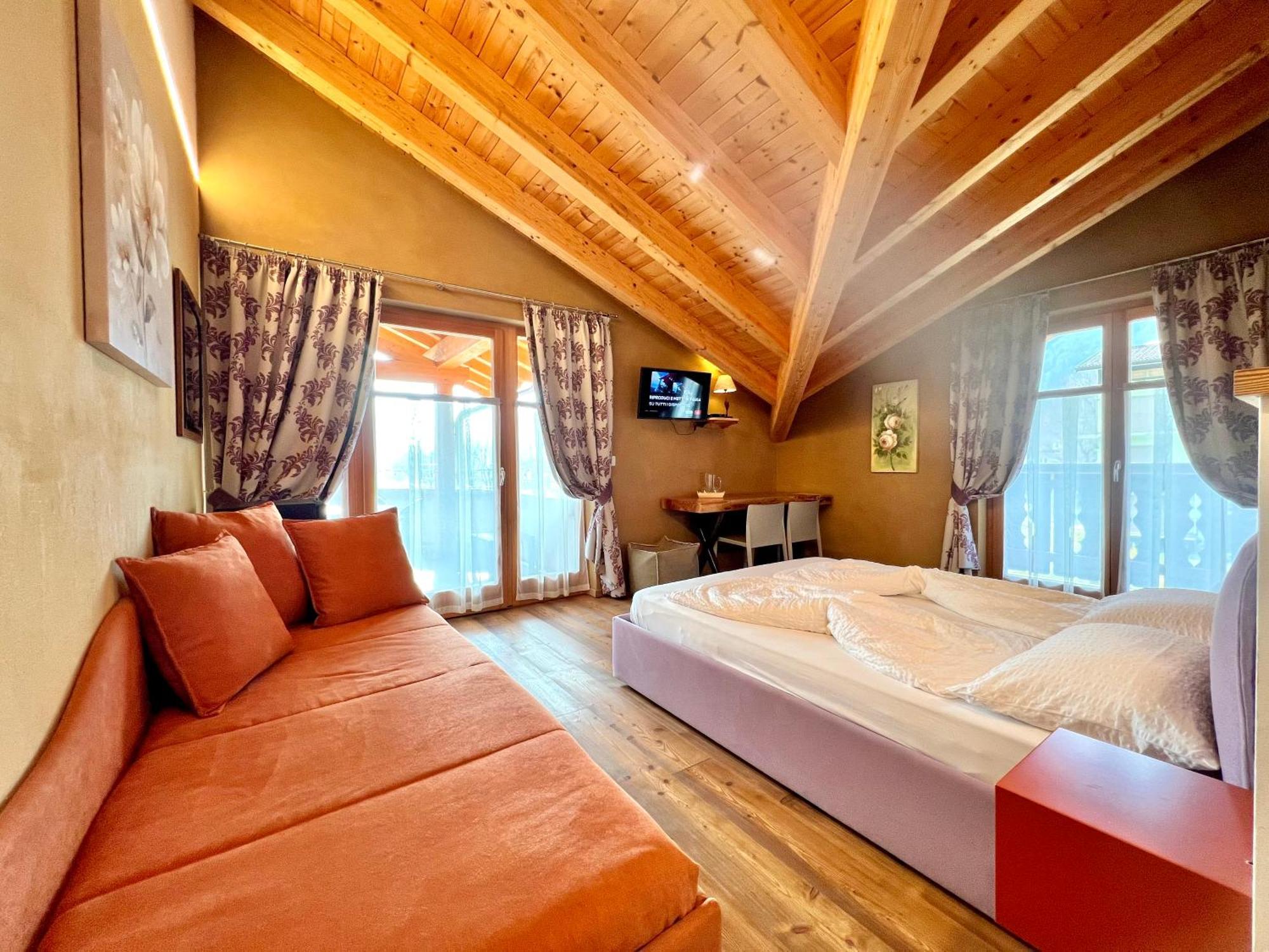 B&B Dalla Fattoria Della Patty Pieve Di Ledro Εξωτερικό φωτογραφία